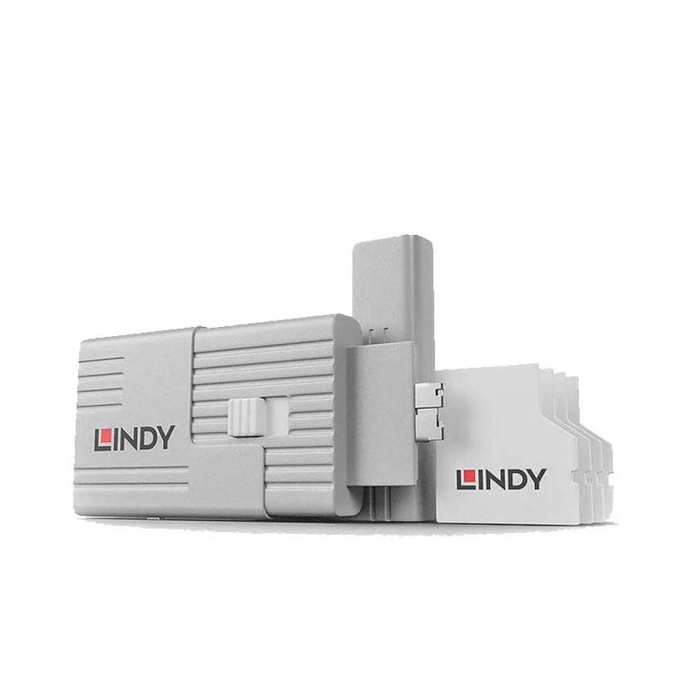 [PPX-139573182] Lindy Blocco SD Port Key